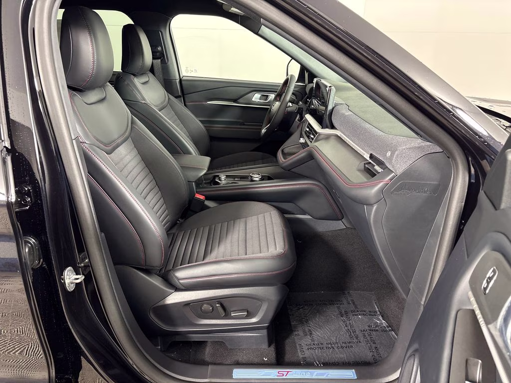 2026 Black Metallic Ford Explorer ST-Line RWD SUV