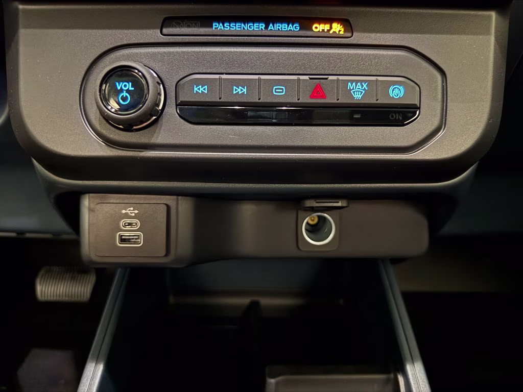 2026 Carbonized Gray Metallic Ford Maverick XL FWD Truck