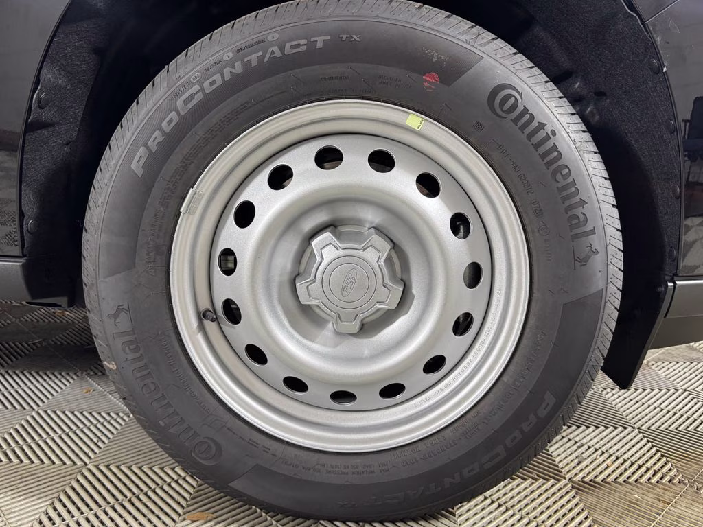 2026 Shadow Black Ford Maverick XL FWD Truck