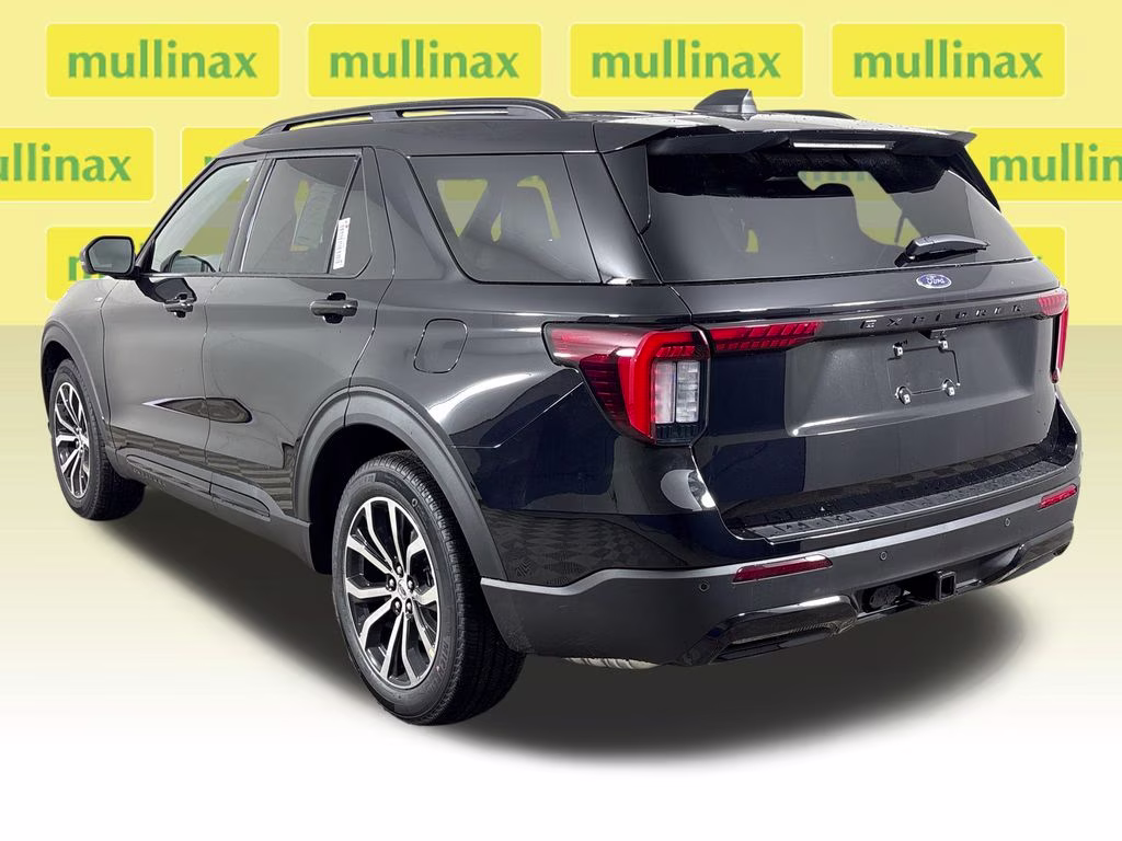 2026 Black Metallic Ford Explorer ST-Line RWD SUV
