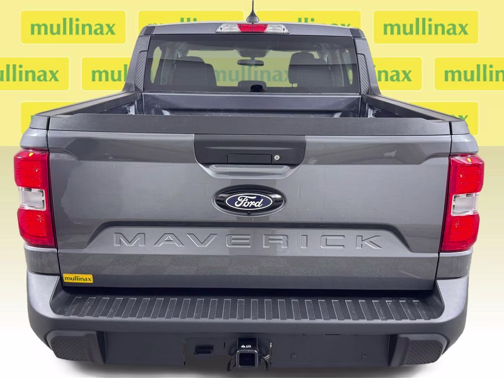 2026 Carbonized Gray Metallic Ford Maverick XL FWD Truck
