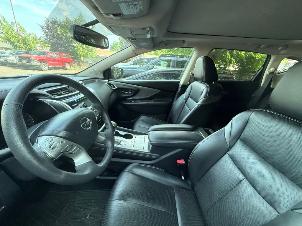 2016 Gun Metallic Nissan Murano Platinum AWD SUV