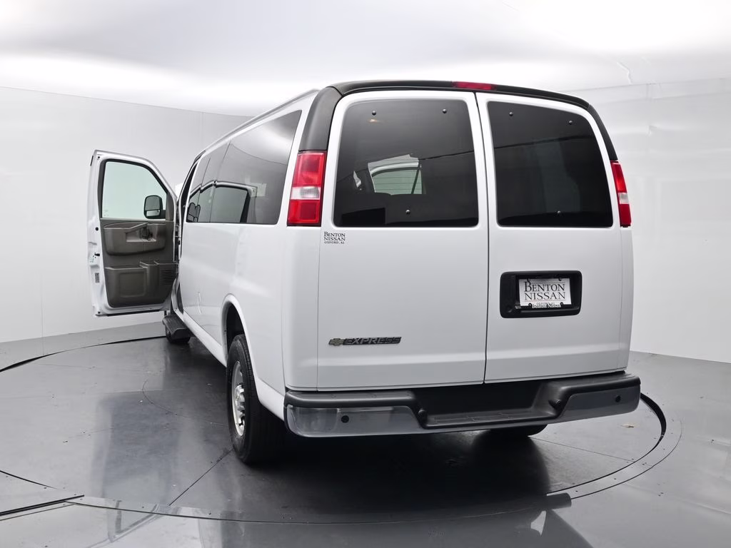 2023 Summit White Chevrolet Express 3500 LT RWD Van