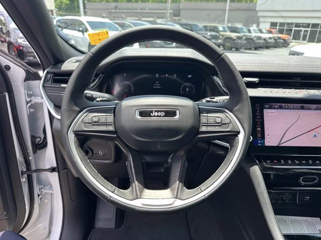2026 Bright White Clearcoat Jeep Grand Cherokee L Laredo Altitude RWD SUV