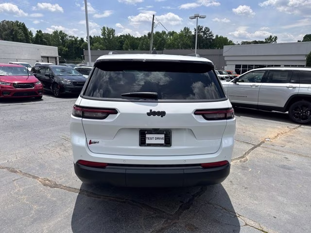2026 Bright White Clearcoat Jeep Grand Cherokee L Laredo Altitude RWD SUV
