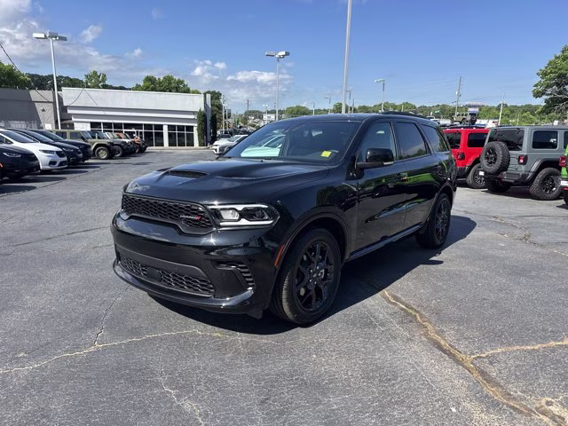 2026 DB Black Crystal Clearcoat Dodge Durango GT Plus HEMI V8 AWD SUV