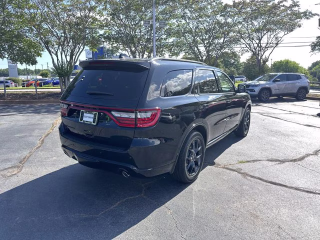 2026 DB Black Crystal Clearcoat Dodge Durango GT Plus HEMI V8 AWD SUV