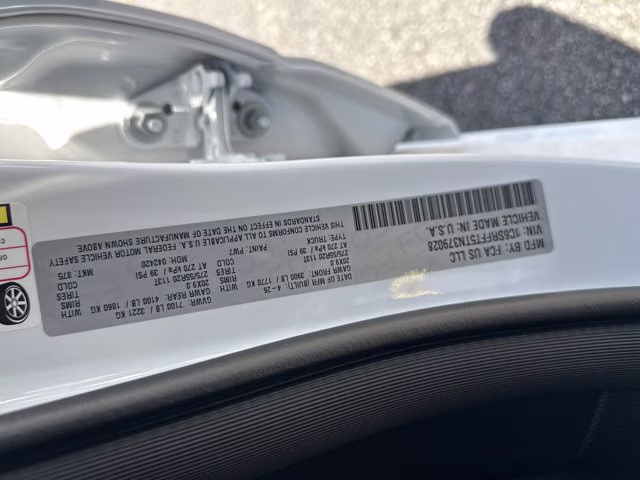 2026 Bright White Clearcoat Ram 1500 Big Horn 4X4 Truck