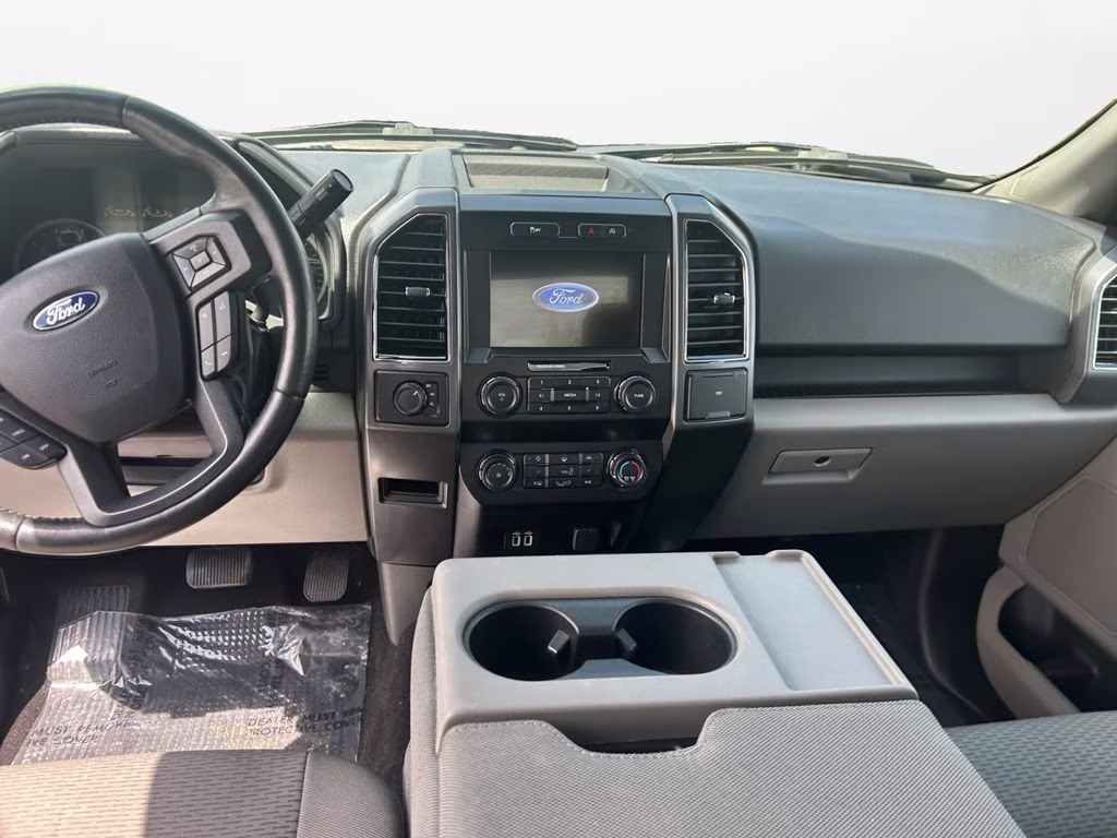 2019 Blue Jeans Metallic Ford F-150 XLT w/Chrome Appearance Pkg 4X4 Truck
