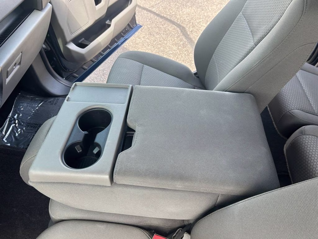 2019 Blue Jeans Metallic Ford F-150 XLT w/Chrome Appearance Pkg 4X4 Truck
