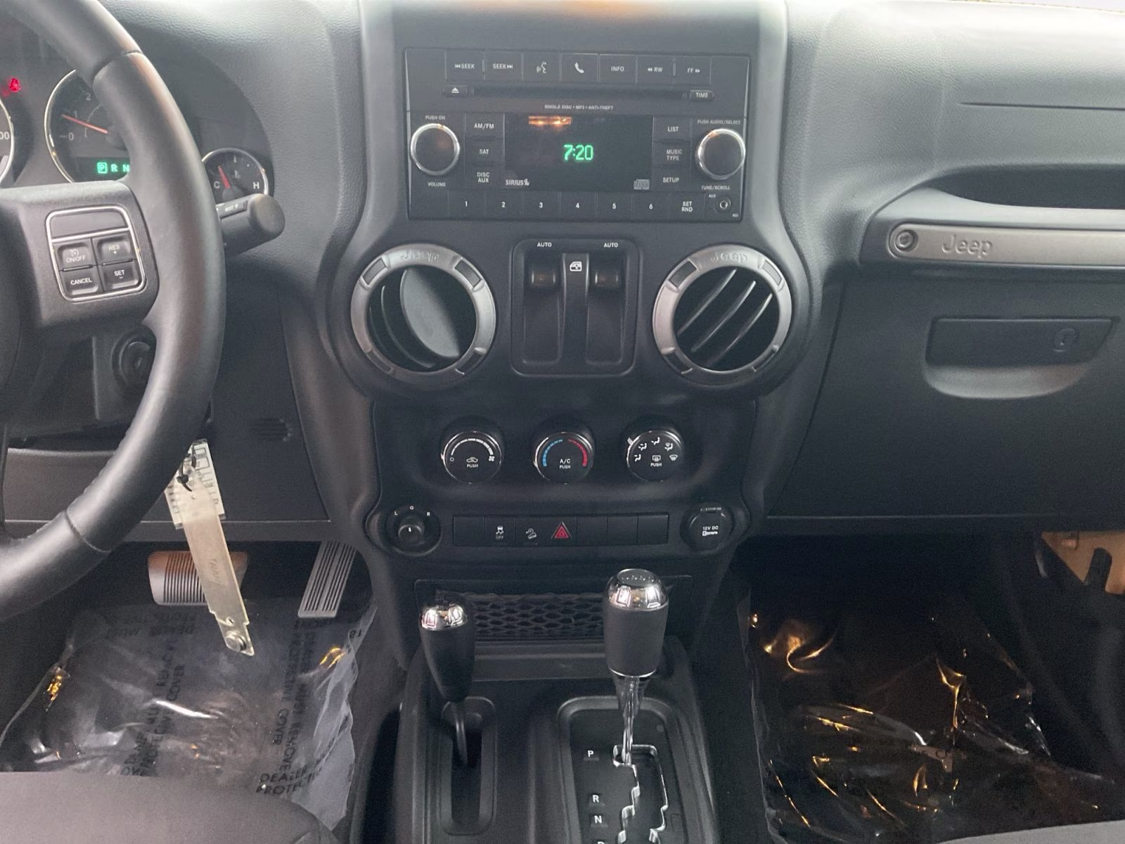 Used 2013 Jeep Wrangler Sport with VIN 1C4GJWAG9DL627312 for sale in South Saint Paul, Minnesota