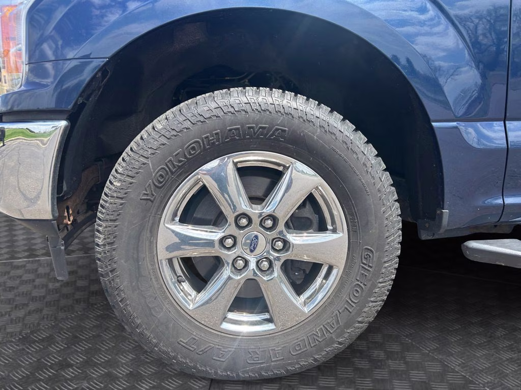 2019 Blue Jeans Metallic Ford F-150 XLT w/Chrome Appearance Pkg 4X4 Truck