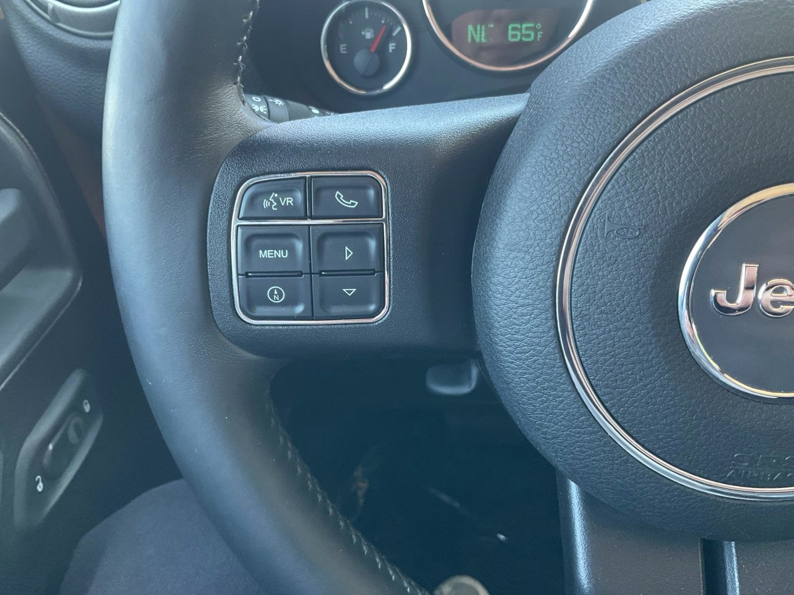 2013 Dune Clear Coat Jeep Wrangler Sport 4X4 SUV