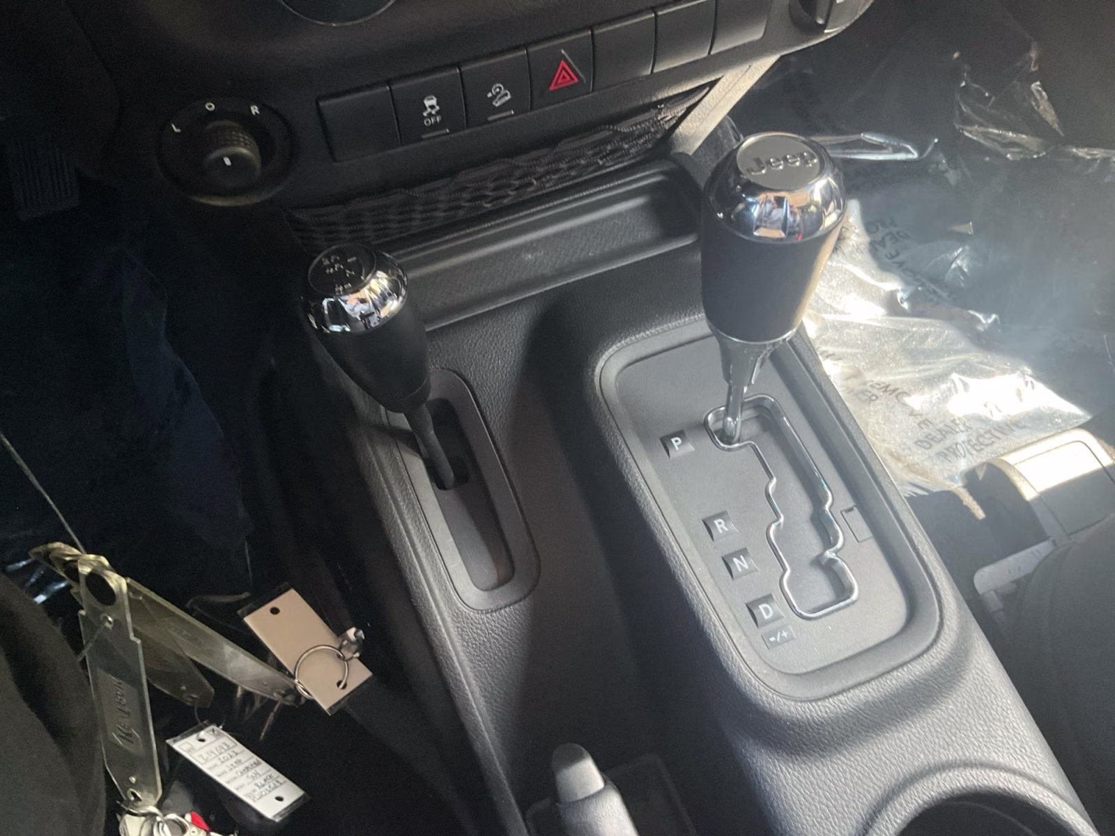 2013 Dune Clear Coat Jeep Wrangler Sport 4X4 SUV