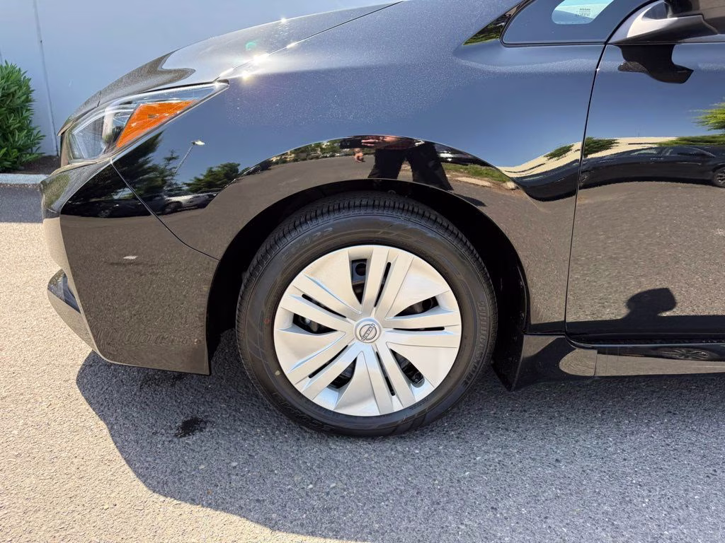 2024 Super Black Nissan LEAF S FWD Hatchback