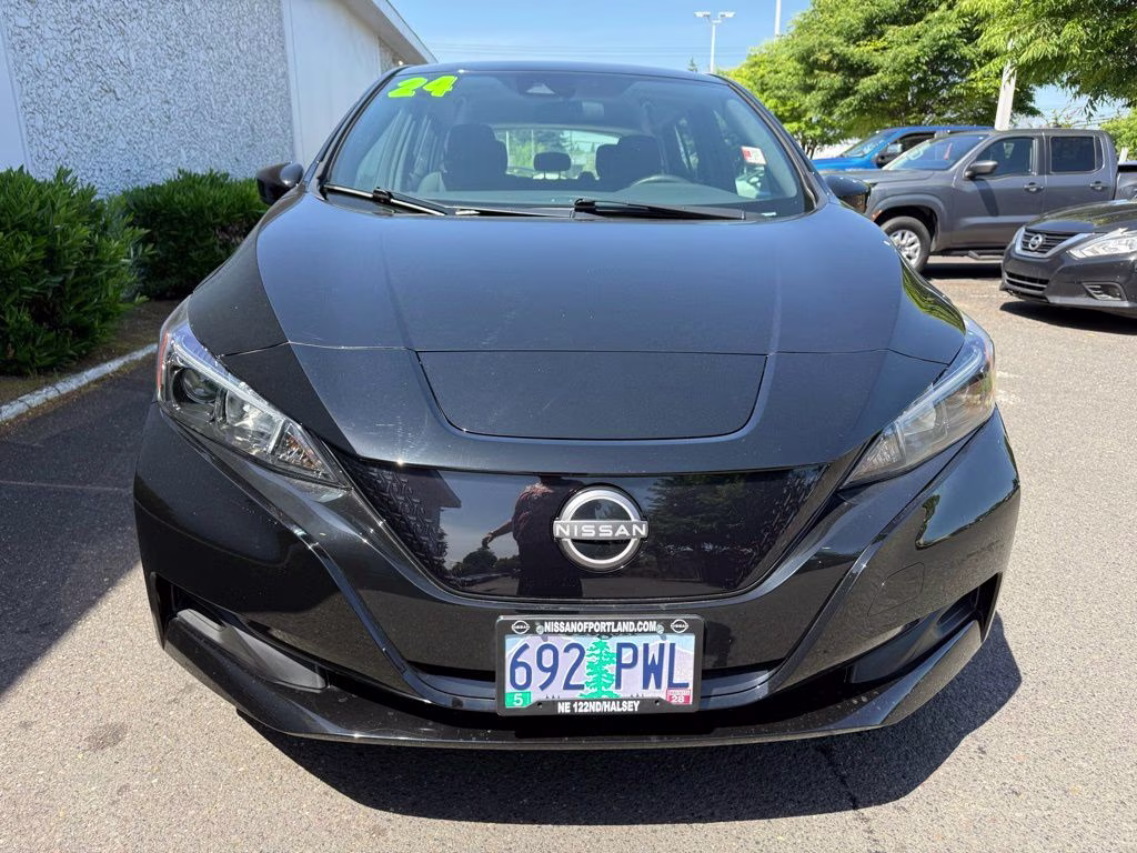 2024 Super Black Nissan LEAF S FWD Hatchback