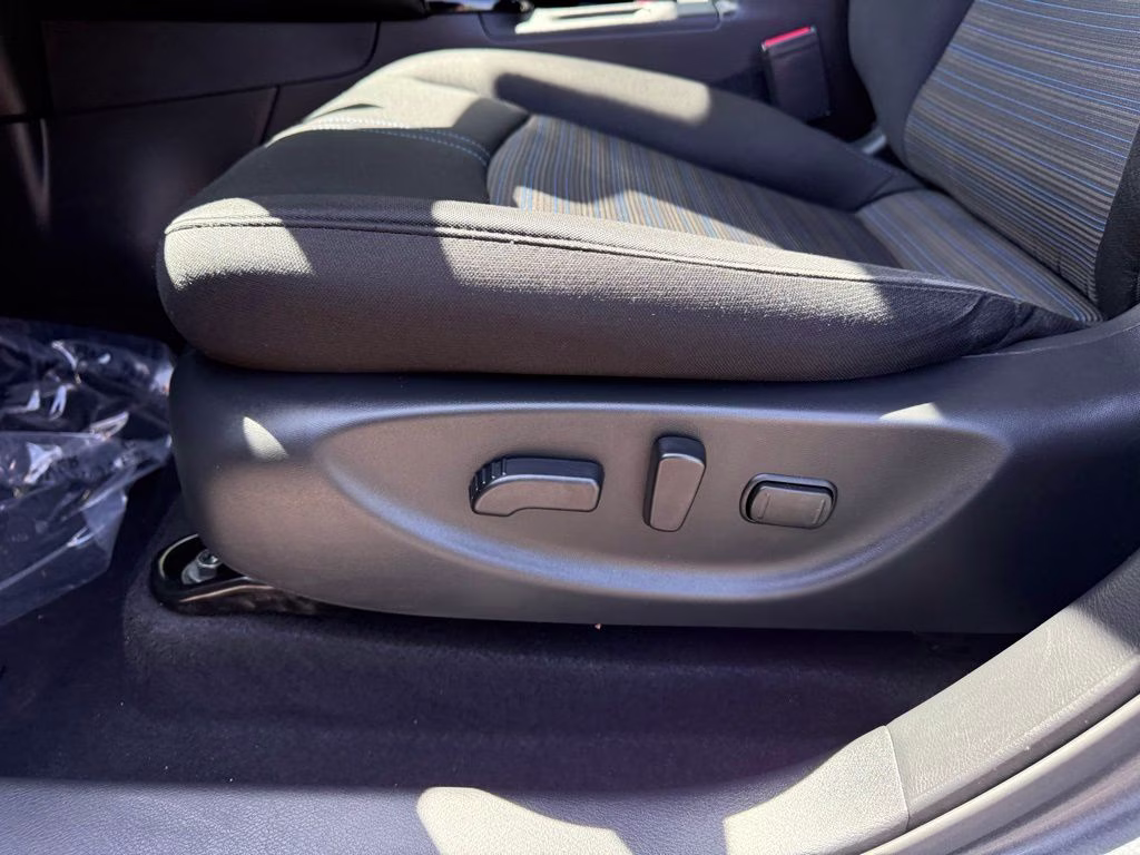 2024 Gun Metallic Nissan LEAF SV Plus FWD Hatchback