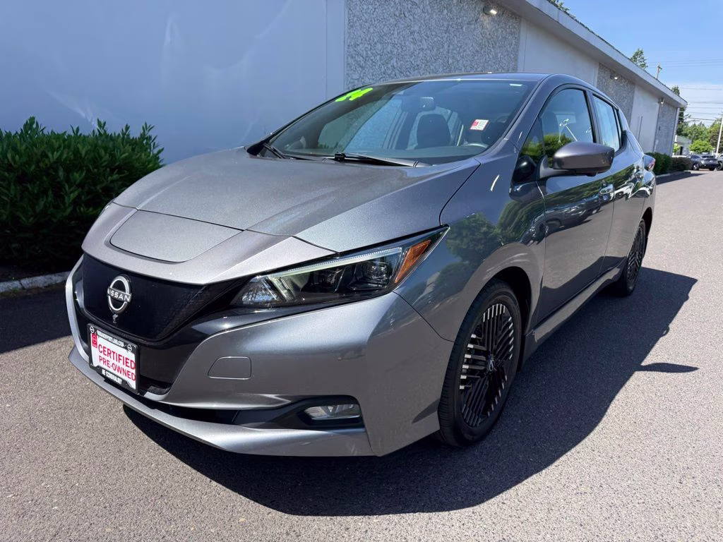 2024 Gun Metallic Nissan LEAF SV Plus FWD Hatchback