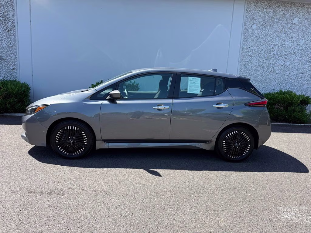 2024 Gun Metallic Nissan LEAF SV Plus FWD Hatchback