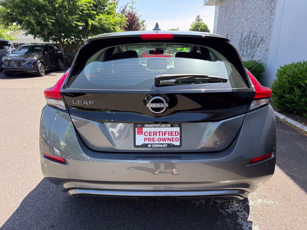 2024 Gun Metallic Nissan LEAF SV Plus FWD Hatchback