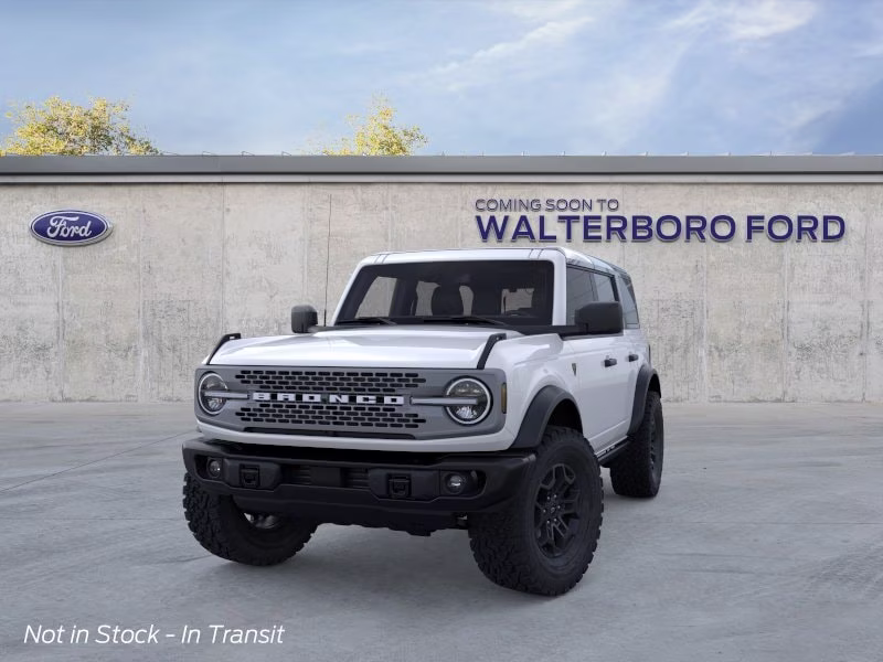 2026 Oxford White Ford Bronco Badlands 4X4 SUV