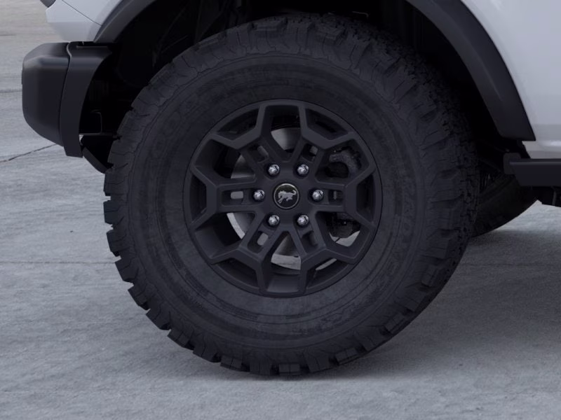 2026 Oxford White Ford Bronco Badlands 4X4 SUV