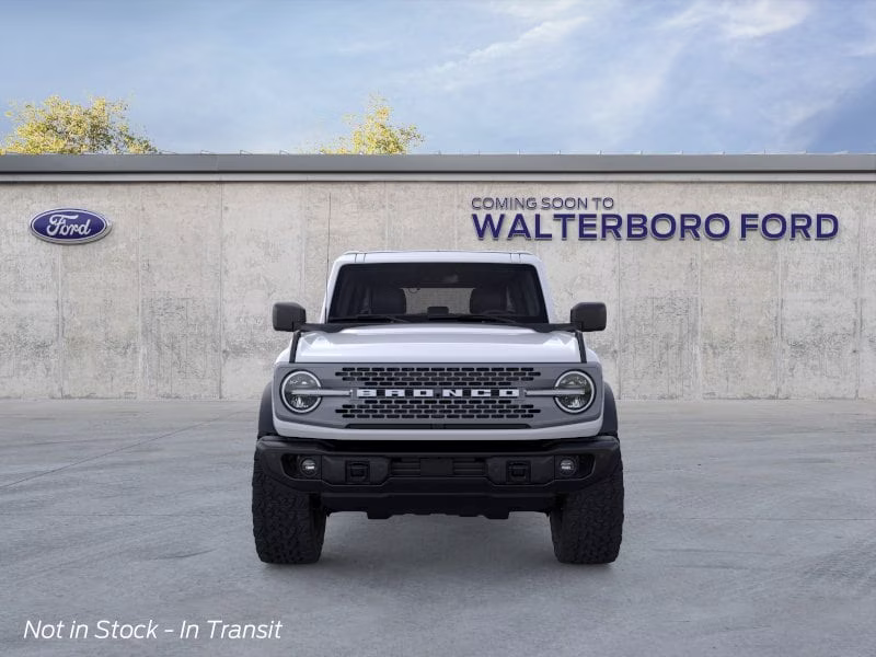 2026 Oxford White Ford Bronco Badlands 4X4 SUV
