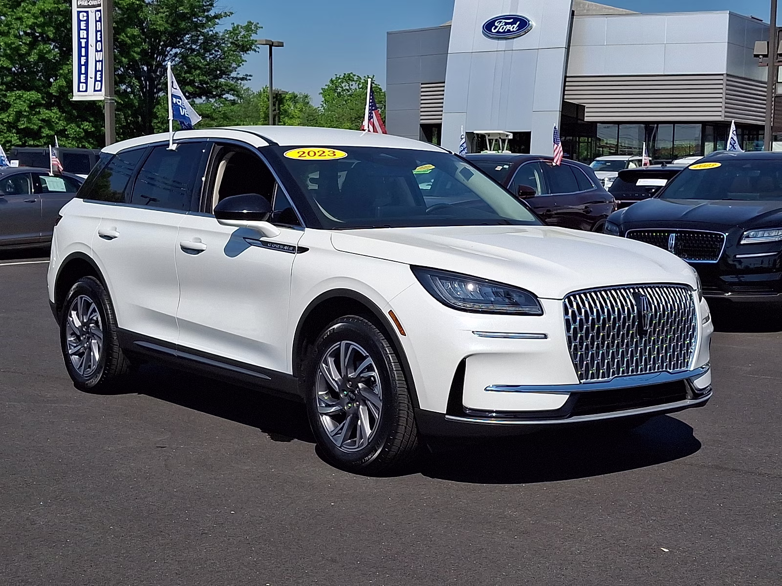 2023 Lincoln Corsair FWD's photo