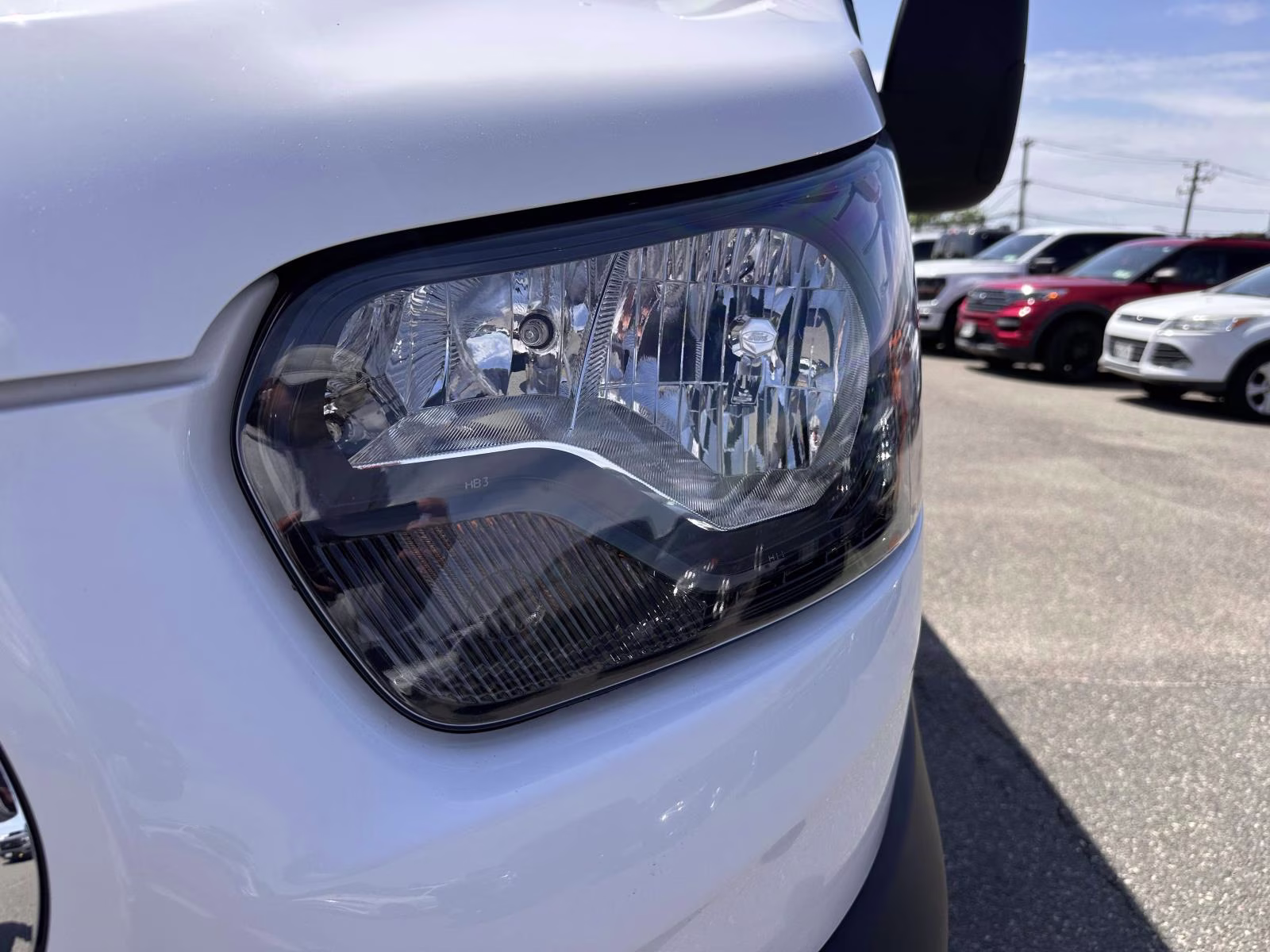 2024 Oxford White Ford Transit Cargo Van T-250 130 Low Rf 9070 GVWR RWD RWD Van