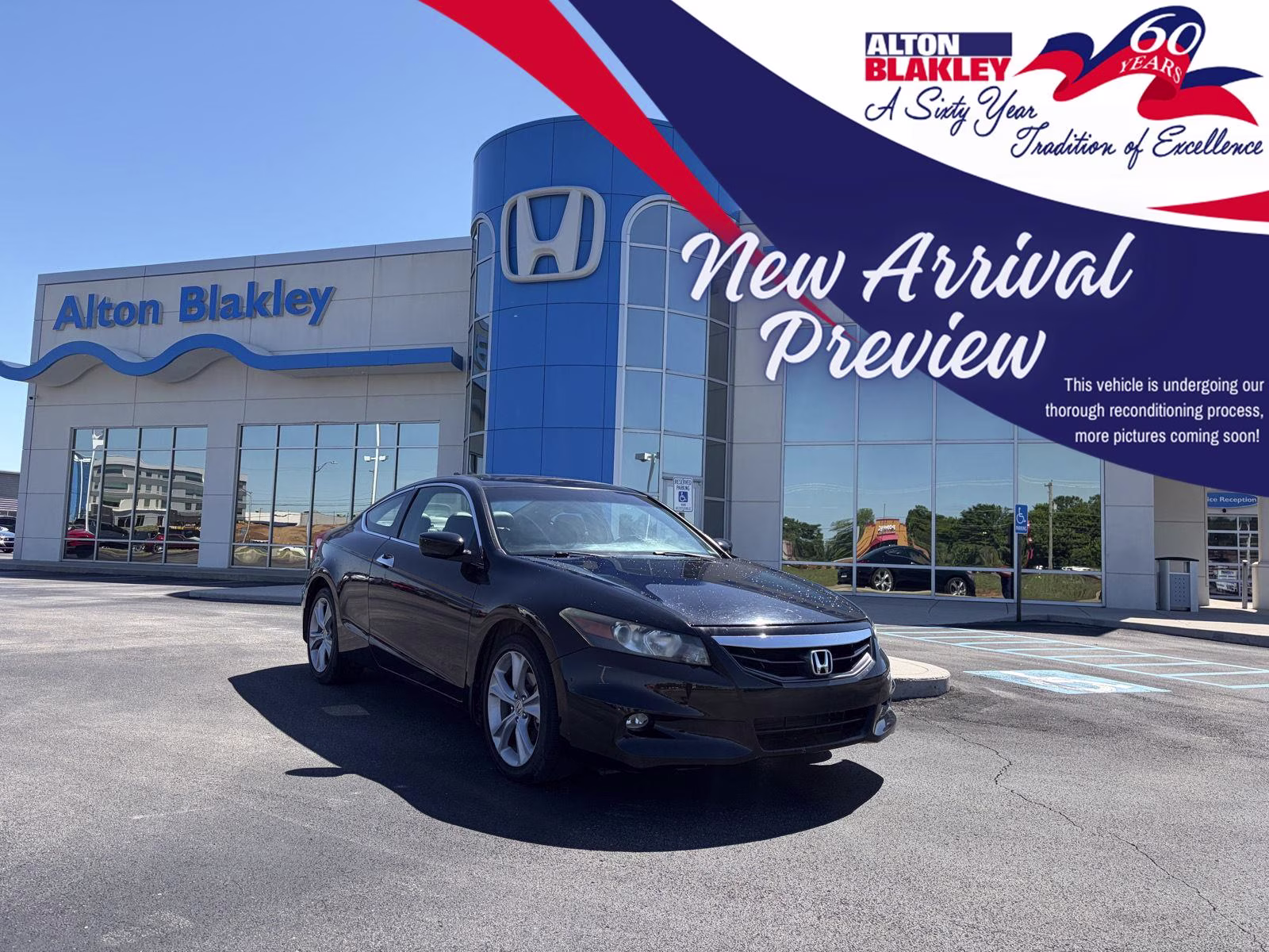 2011 Crystal Black Pearl Honda Accord Cpe EX-L FWD Coupe