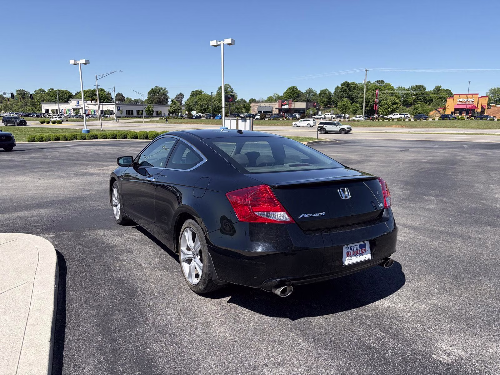 2011 Crystal Black Pearl Honda Accord Cpe EX-L FWD Coupe