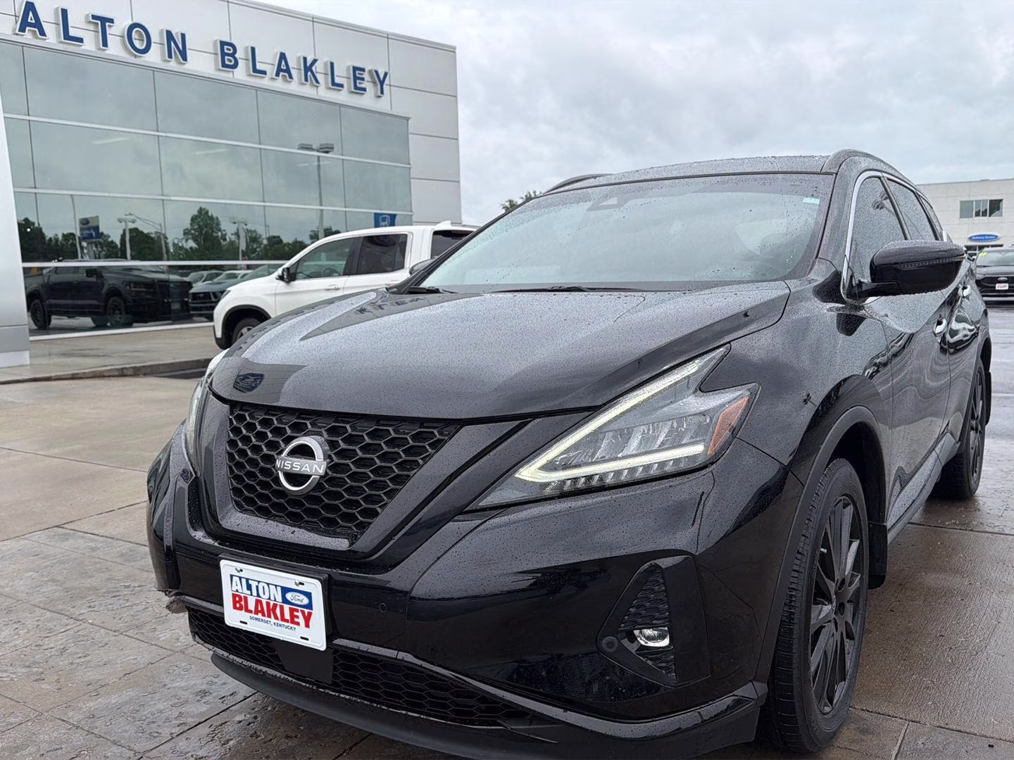 2023 Super Black Nissan Murano SV AWD SUV