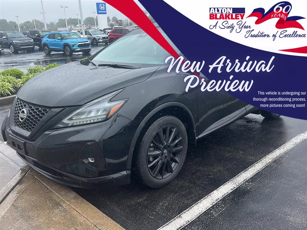 2023 Super Black Nissan Murano SV AWD SUV