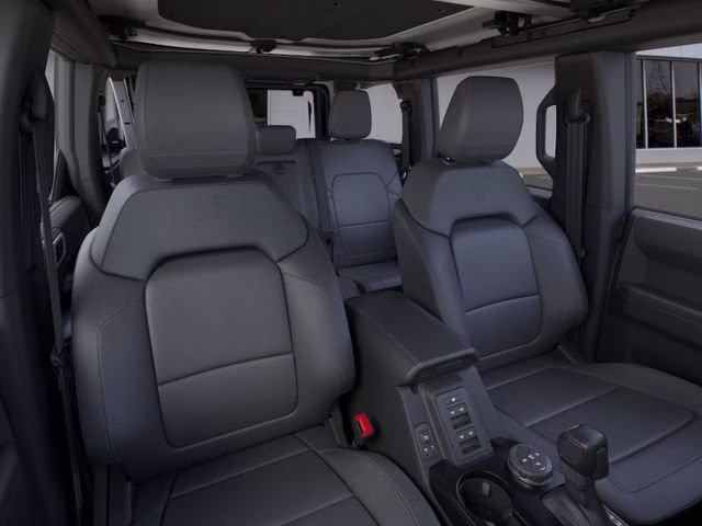 2026 Avalanche Ford Bronco Outer Banks 4X4 SUV