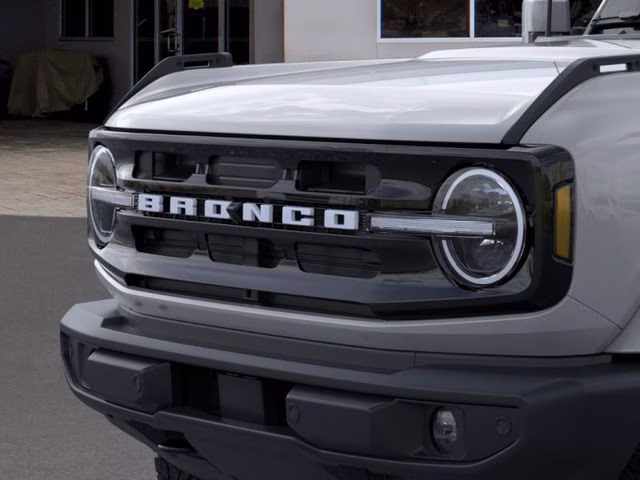 2026 Avalanche Ford Bronco Outer Banks 4X4 SUV