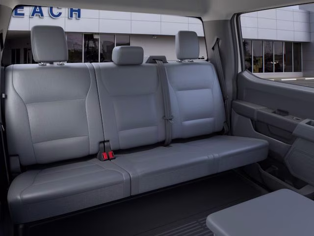 2026 Oxford White Ford Super Duty F-350 SRW XL 4X4 Truck