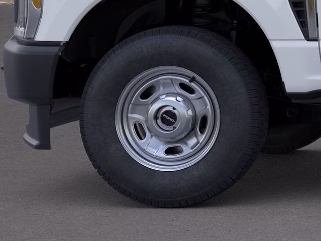 2026 Oxford White Ford Super Duty F-350 SRW XL 4X4 Truck