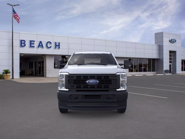2026 Oxford White Ford Super Duty F-350 SRW XL 4X4 Truck