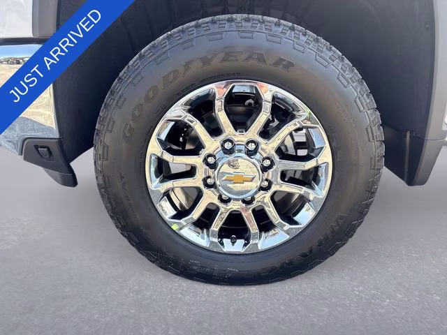 2026 Summit White Chevrolet Silverado 2500 HD LTZ 4X4 Truck