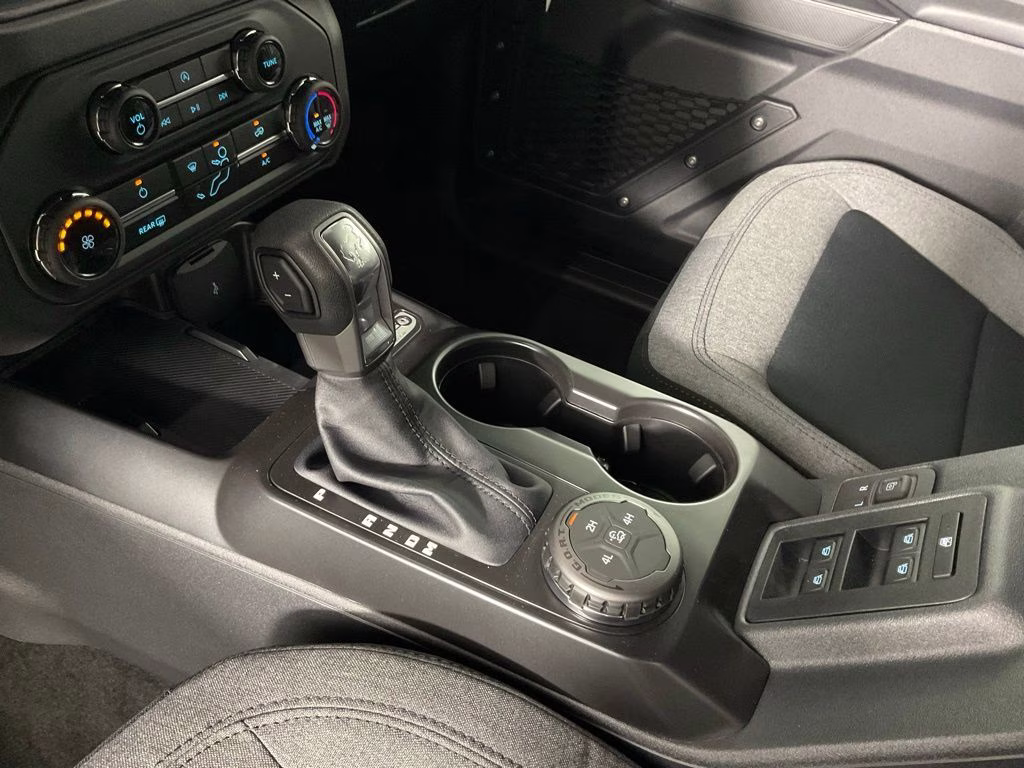 2026 Avalanche Ford Bronco Big Bend 4X4 SUV