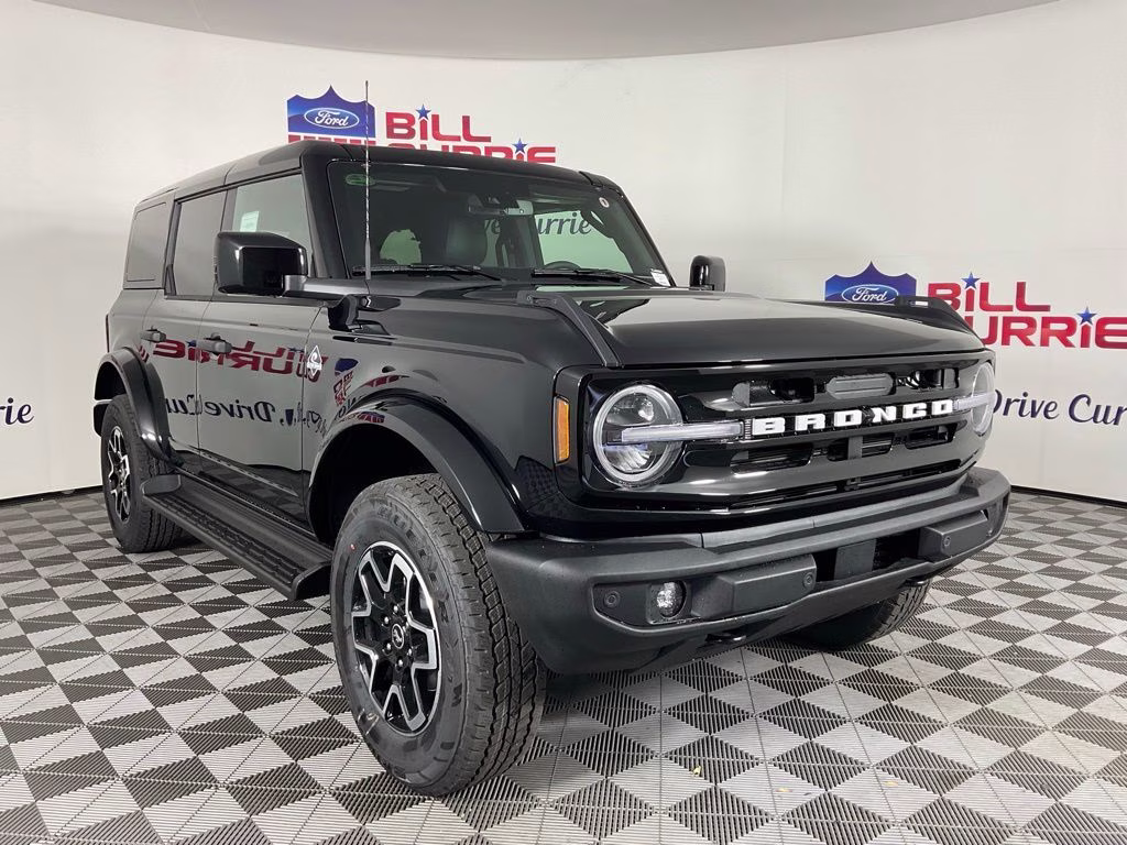 2026 Ford Bronco Outer Banks 4x4's photo
