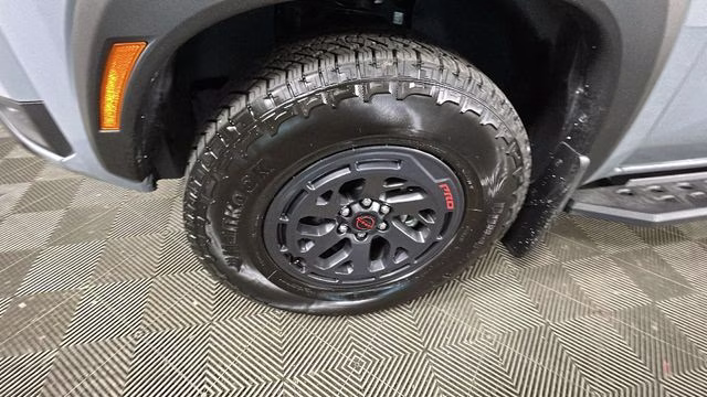 2025 Boulder Gray Pearl Nissan Frontier PRO-4X 4X4 Truck