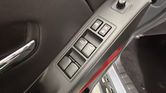 2025 Boulder Gray Pearl Nissan Frontier PRO-4X 4X4 Truck