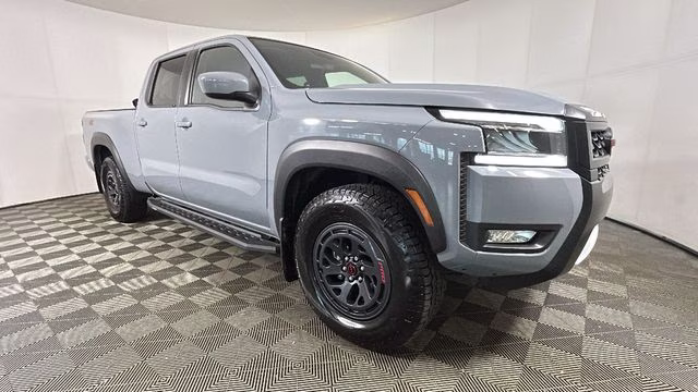 2025 Boulder Gray Pearl Nissan Frontier PRO-4X 4X4 Truck