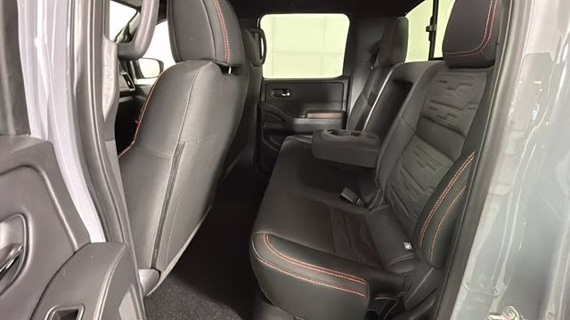 2025 Boulder Gray Pearl Nissan Frontier PRO-4X 4X4 Truck
