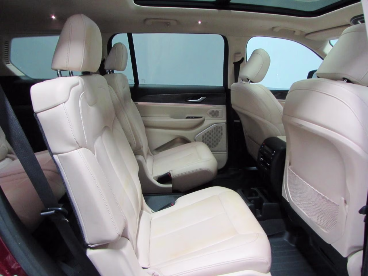 2021 Velvet Red Pearlcoat Jeep Grand Cherokee L Limited 4X4 SUV