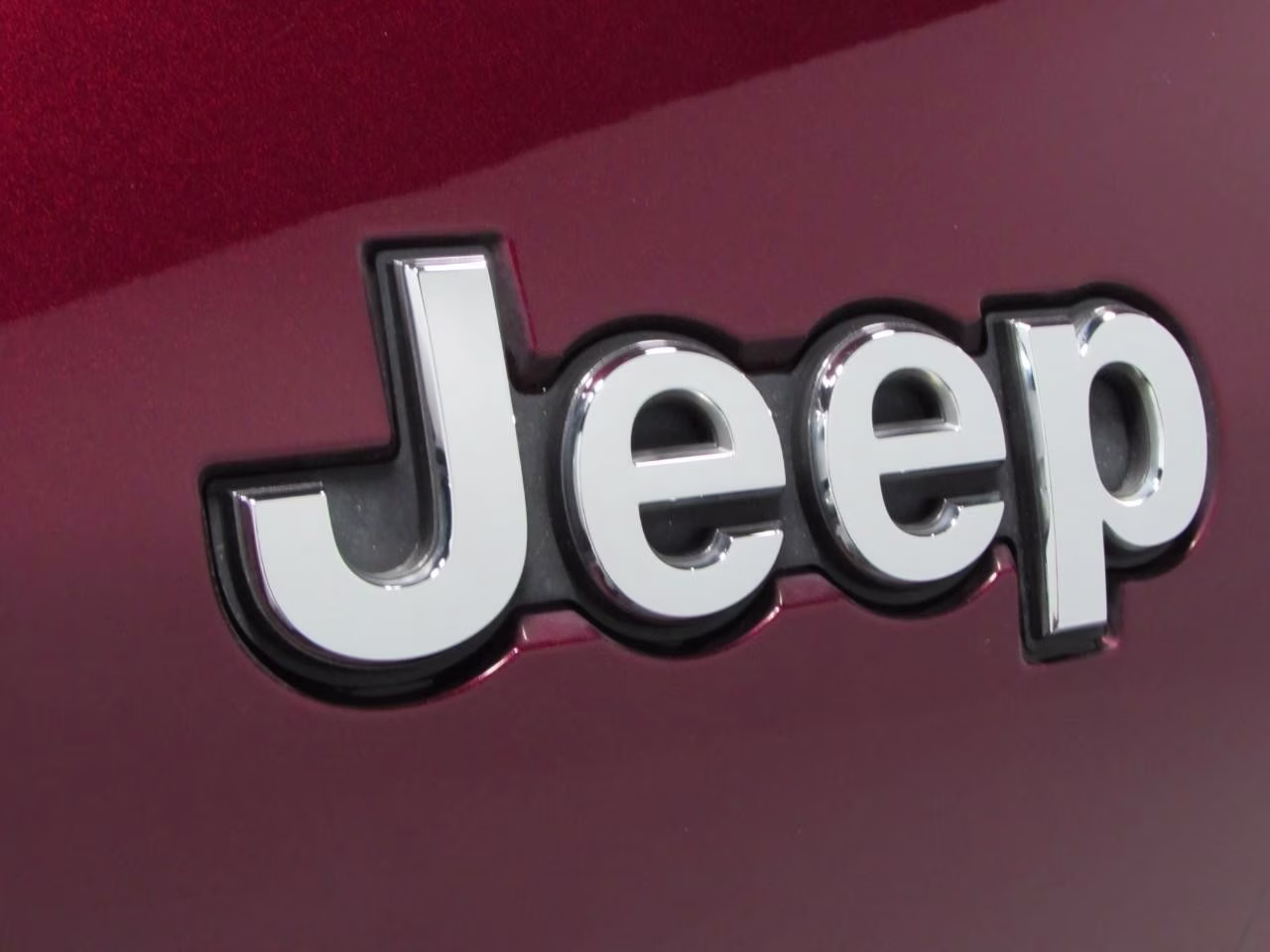 2021 Velvet Red Pearlcoat Jeep Grand Cherokee L Limited 4X4 SUV