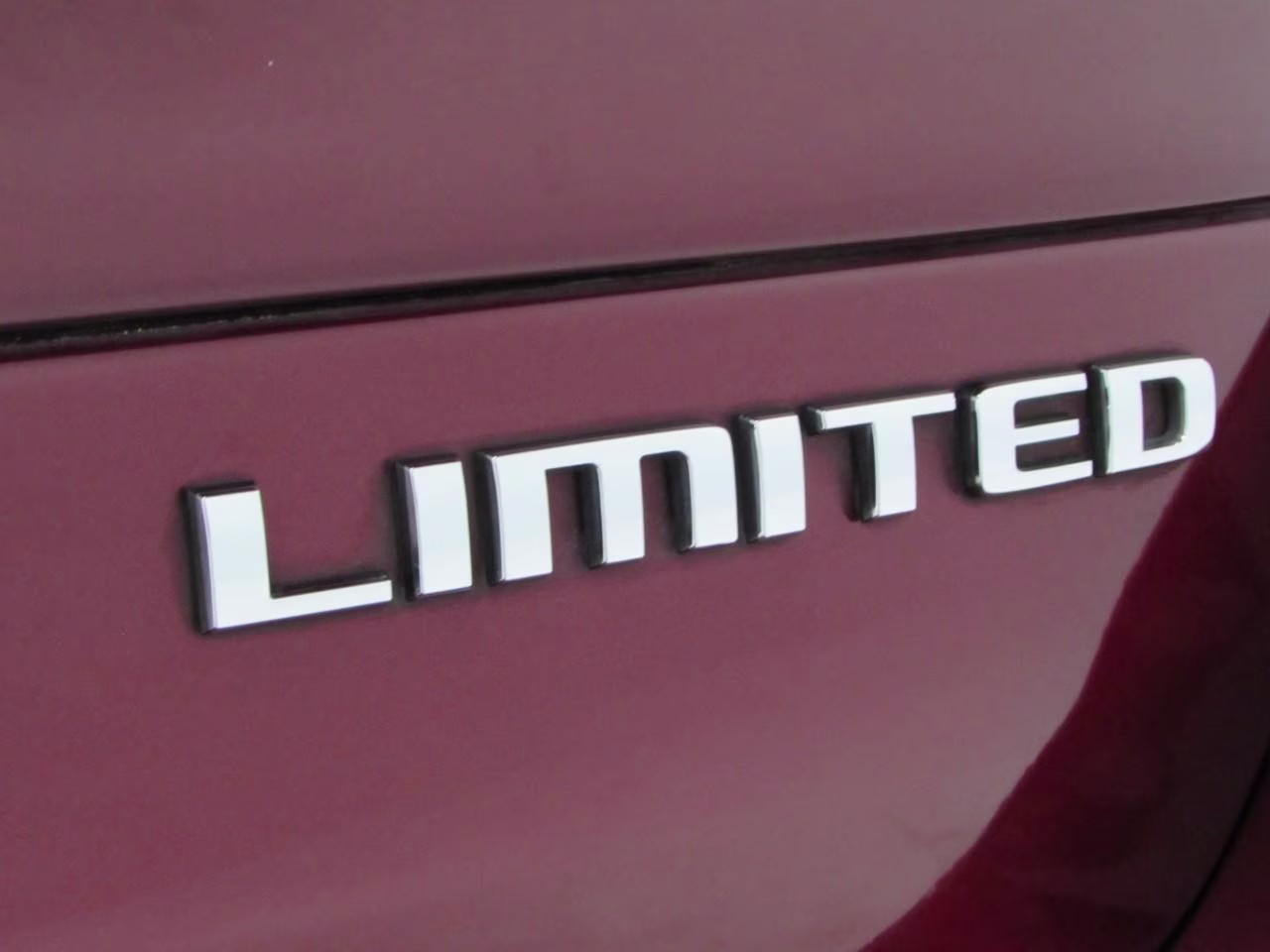 2021 Velvet Red Pearlcoat Jeep Grand Cherokee L Limited 4X4 SUV