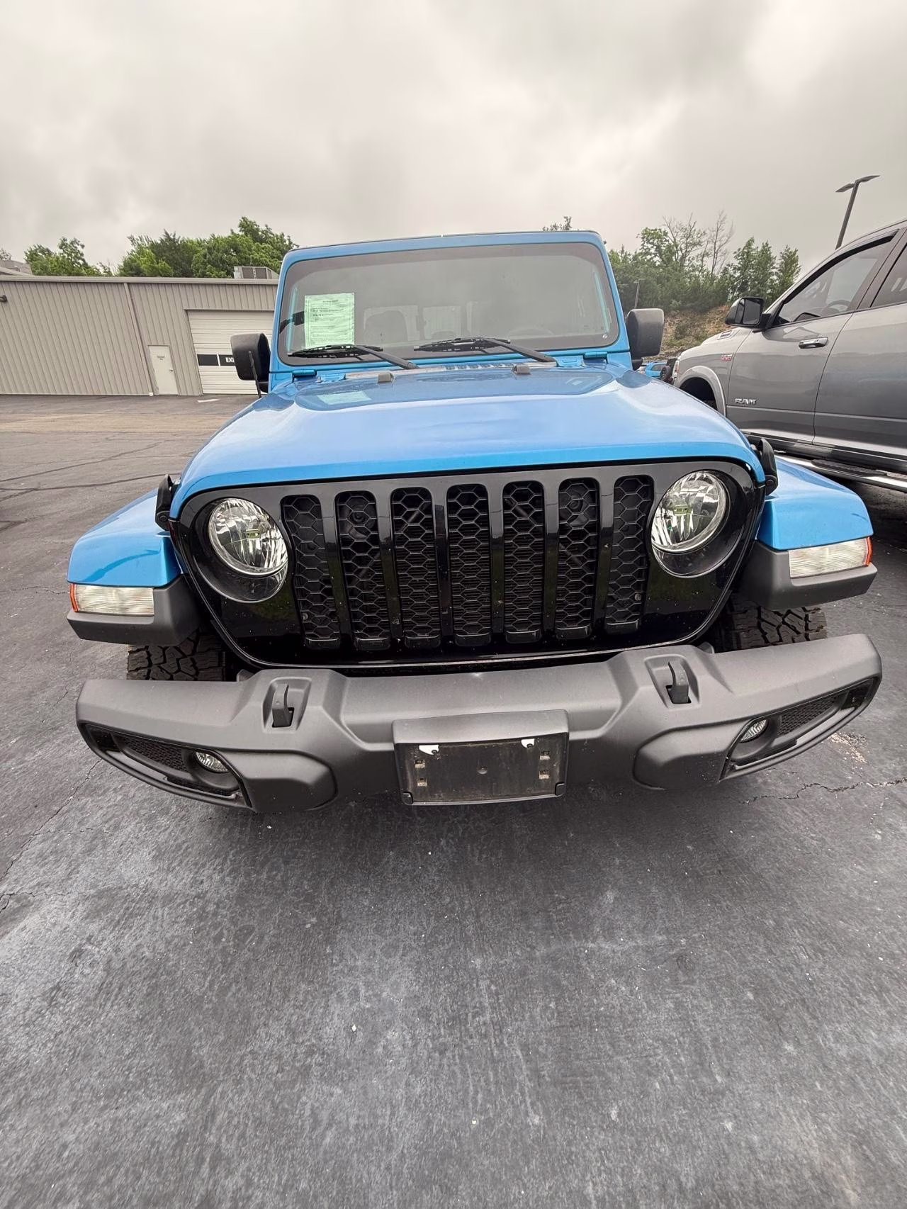 2023 BLUE Jeep Gladiator Willys 4X4 Truck
