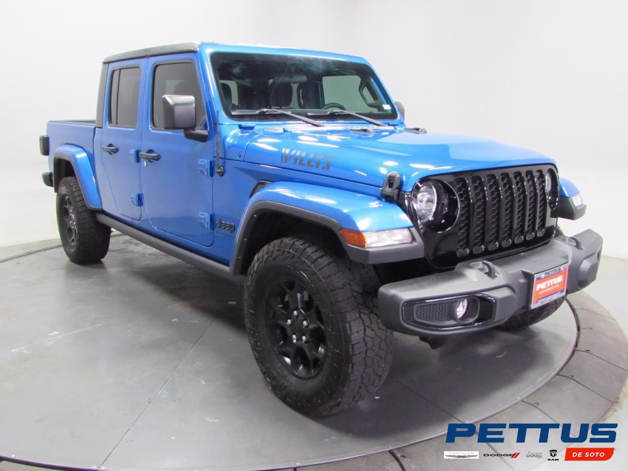 2023 Hydro Blue Pearlcoat Jeep Gladiator Willys 4X4 Truck